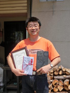 上條 明典